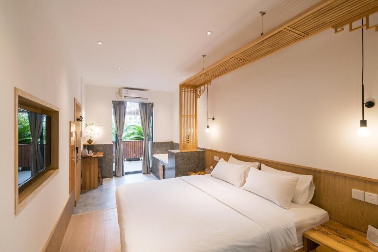 Zen Tea House Seven Stars Park Bed & Breakfast Guilin Exterior photo
